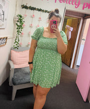 Load image into Gallery viewer, Green Sundress
